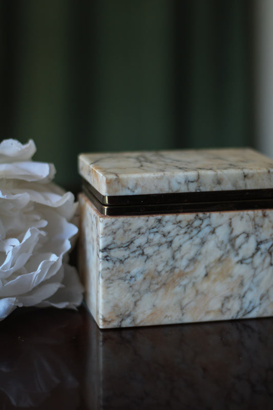 Mottahedeh Design Alabaster Box